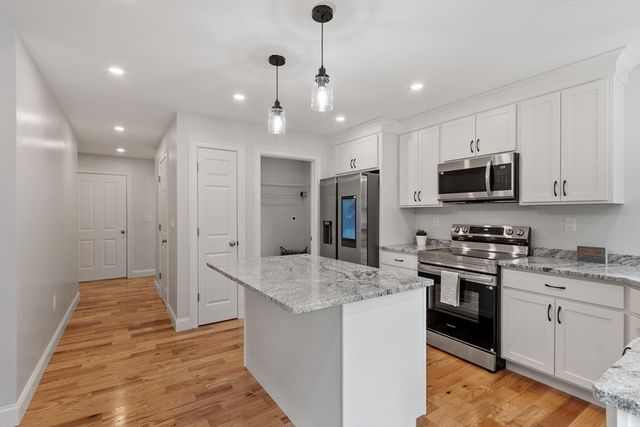 72 Cottage Ln A, Templeton, MA 01468