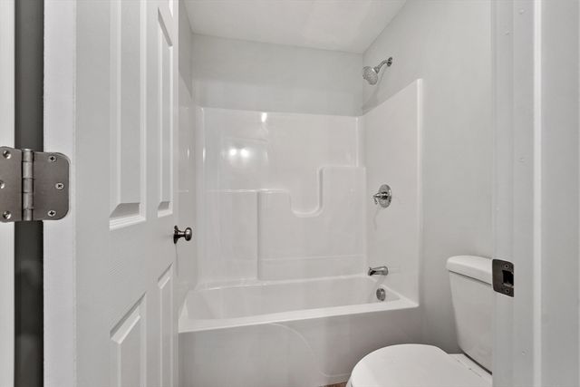 72 Cottage Ln A, Templeton, MA 01468