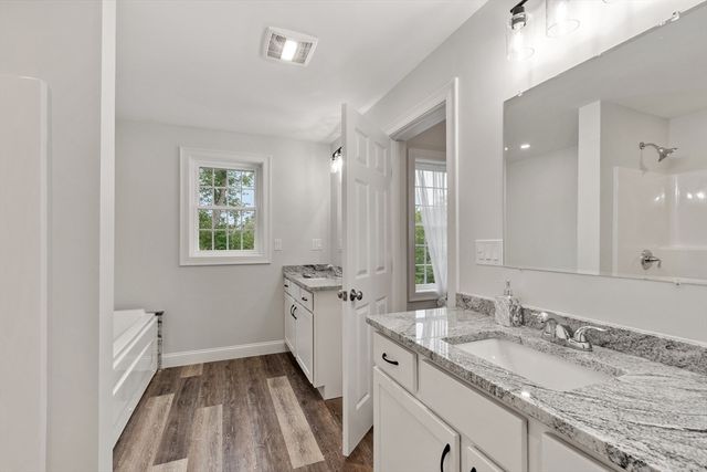 72 Cottage Ln A, Templeton, MA 01468