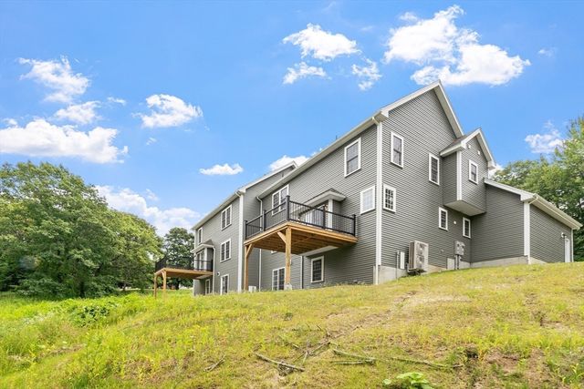 72 Cottage Ln A, Templeton, MA 01468