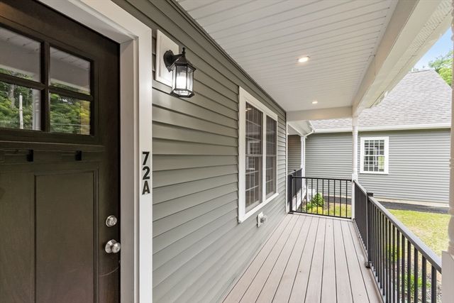 72 Cottage Ln A, Templeton, MA 01468