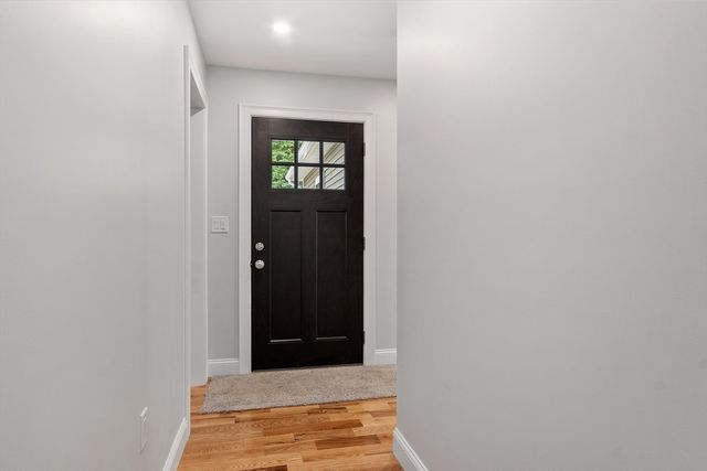 72 Cottage Ln A, Templeton, MA 01468