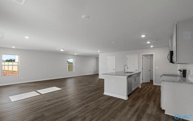 27982 Chalmers Circle, Harvest, AL 35749