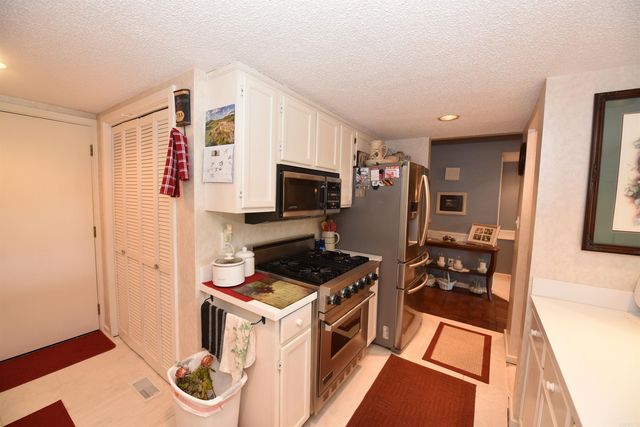 601 Woodlawn Dr Apt 7, Fairfield Bay, AR 72088