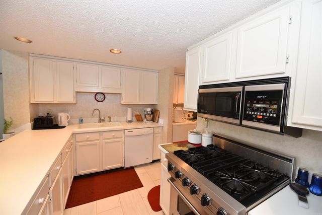 601 Woodlawn Dr Apt 7, Fairfield Bay, AR 72088