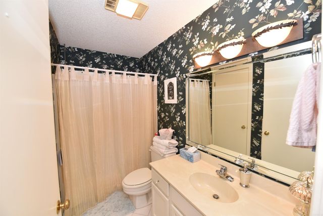 601 Woodlawn Dr Apt 7, Fairfield Bay, AR 72088