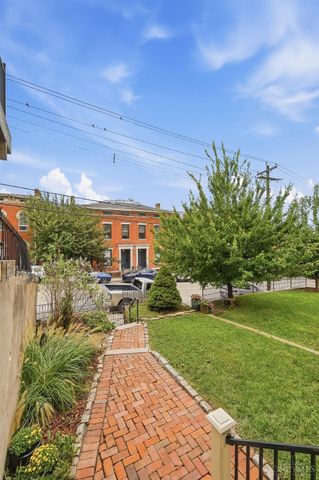 524 Liberty Hill, Cincinnati, OH 45202