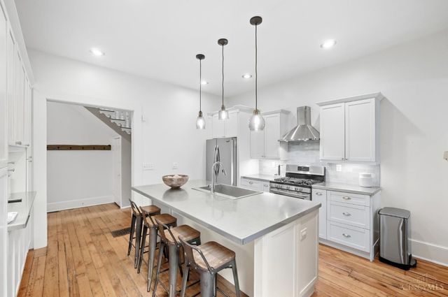 524 Liberty Hill, Cincinnati, OH 45202
