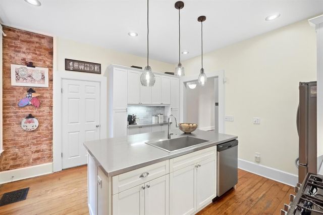 524 Liberty Hill, Cincinnati, OH 45202