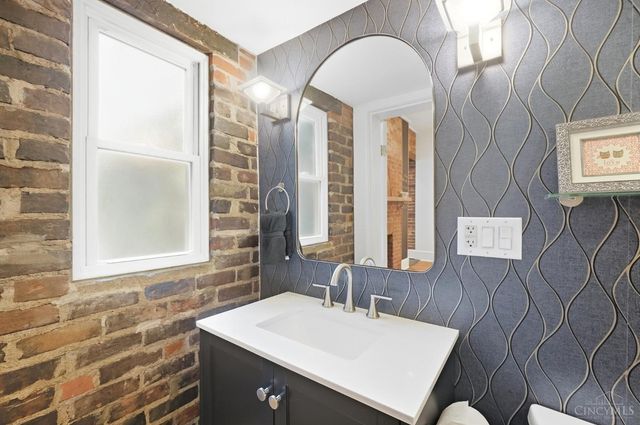 524 Liberty Hill, Cincinnati, OH 45202
