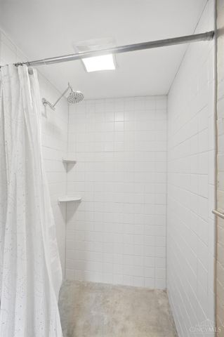 524 Liberty Hill, Cincinnati, OH 45202