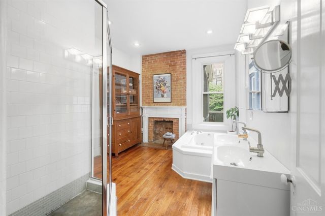 524 Liberty Hill, Cincinnati, OH 45202