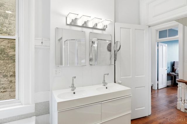 524 Liberty Hill, Cincinnati, OH 45202