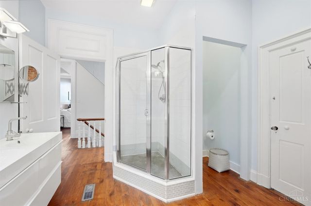 524 Liberty Hill, Cincinnati, OH 45202
