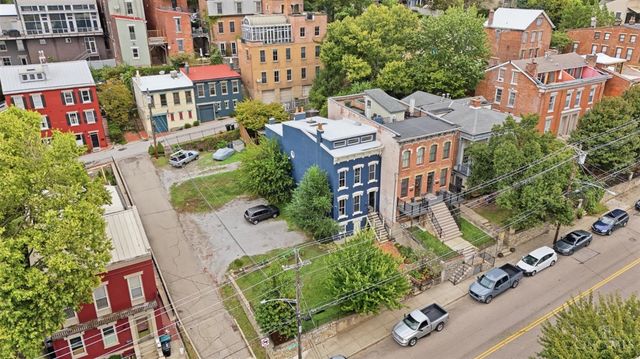 524 Liberty Hill, Cincinnati, OH 45202