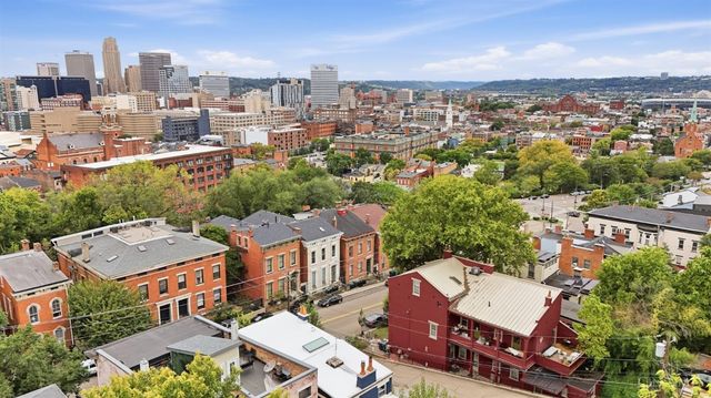 524 Liberty Hill, Cincinnati, OH 45202