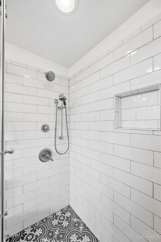 524 Liberty Hill, Cincinnati, OH 45202