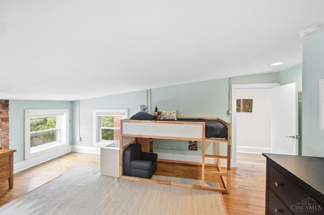 524 Liberty Hill, Cincinnati, OH 45202