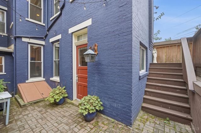 524 Liberty Hill, Cincinnati, OH 45202