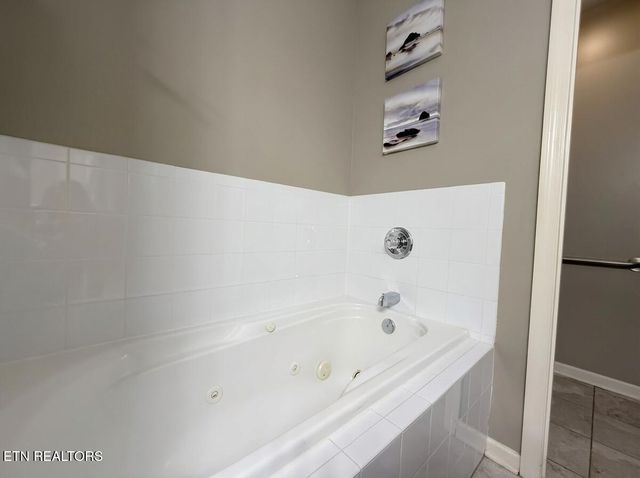 760 Southview Circle, Kodak, TN 37764