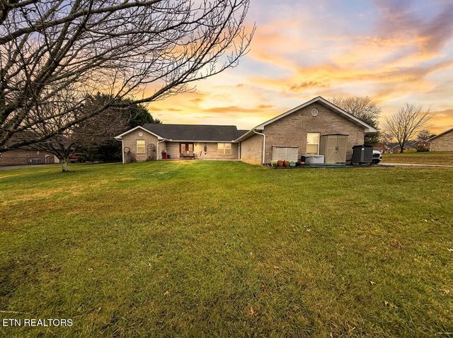 760 Southview Circle, Kodak, TN 37764