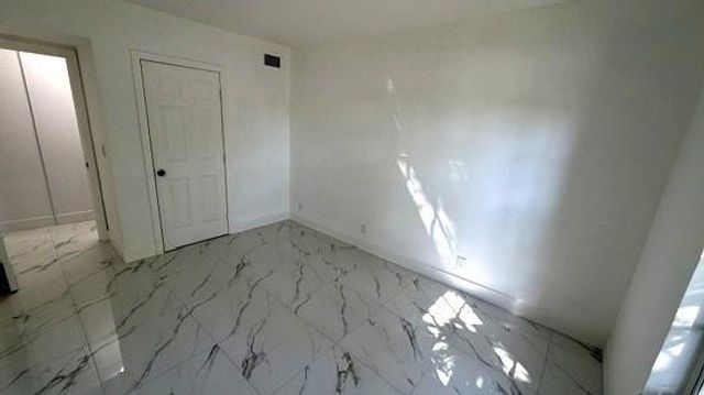 2250 NE 66th Street 1504, Fort Lauderdale, FL 33308