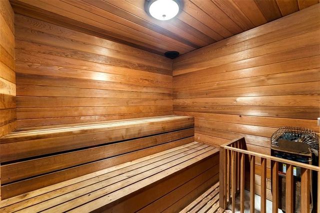 2250 NE 66th Street 1504, Fort Lauderdale, FL 33308