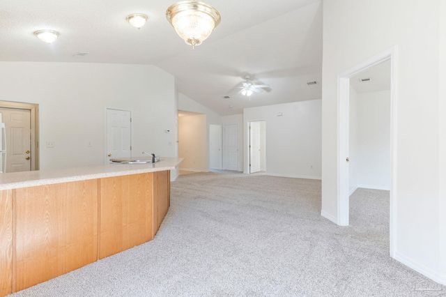 8450 Jarmen Ln, Pensacola, FL 32534