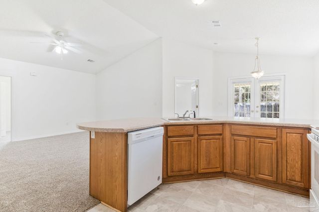 8450 Jarmen Ln, Pensacola, FL 32534