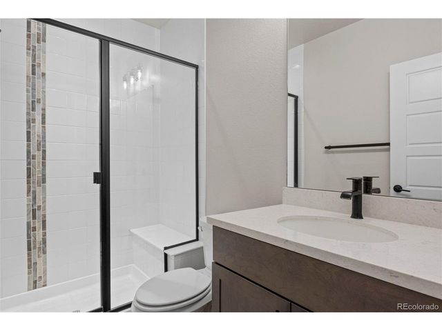 1562 Stablecross Dr, Castle Pines, CO 80108