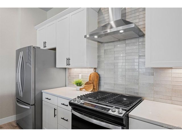 1562 Stablecross Dr, Castle Pines, CO 80108