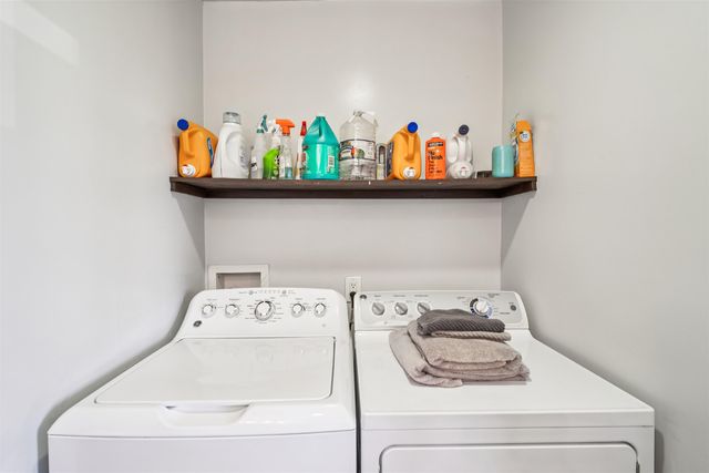 3839 Vineyard Ave 45, Pleasanton, CA 94566