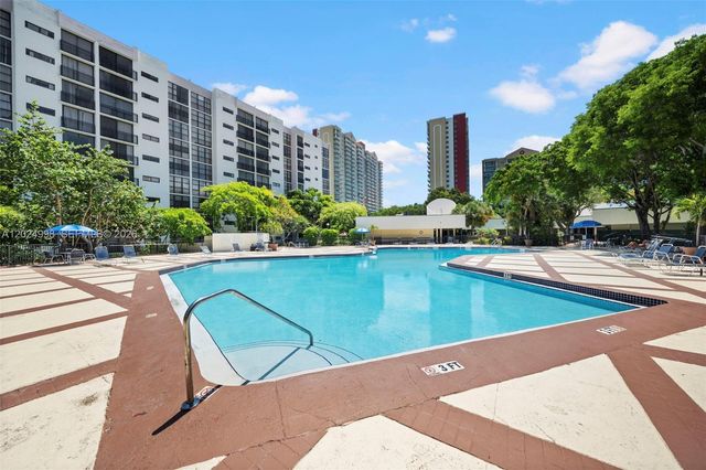 17011 N Bay Rd 417, Sunny Isles Beach, FL 33160