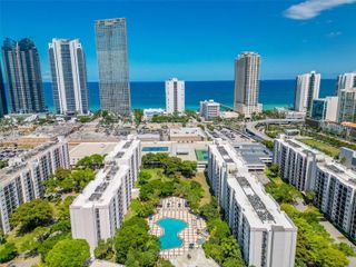 17011 N Bay Rd 417, Sunny Isles Beach, FL 33160