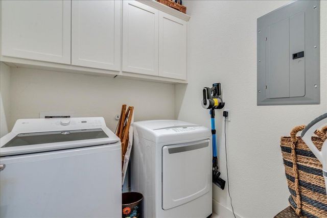 306 Olivia DR 125, Austin, TX 78738