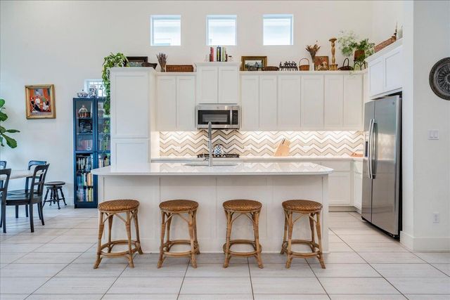 306 Olivia DR 125, Austin, TX 78738