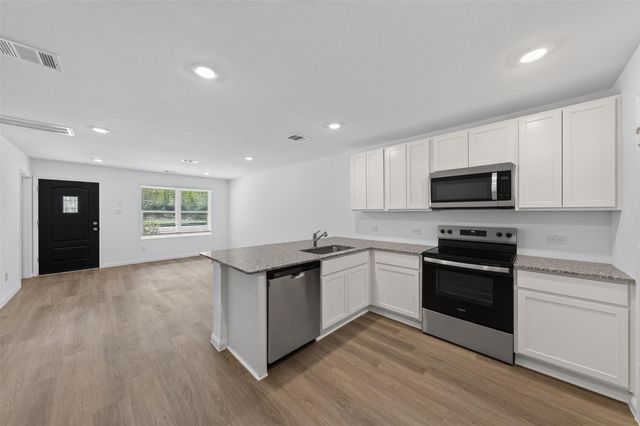 13046 Turret Bend Way, Willis, TX 77378