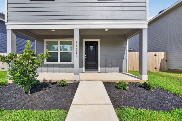 13046 Turret Bend Way, Willis, TX 77378