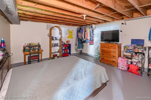 5477 Hopkins Road, Flint, MI 48506