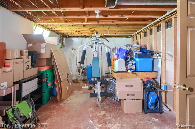 5477 Hopkins Road, Flint, MI 48506