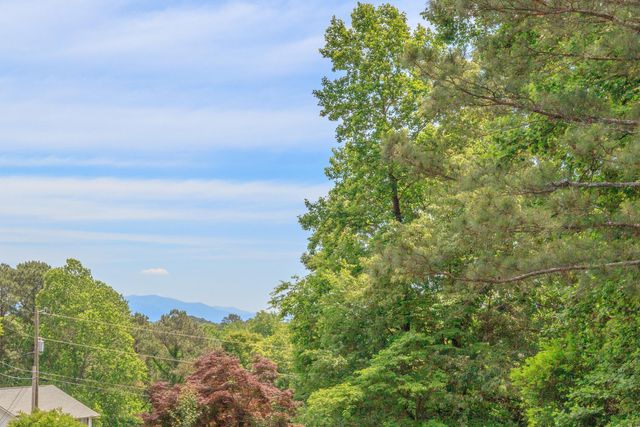 1621 Lagenia Court, Dalton, GA 30721