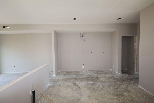 5626 Dutch Lane, Powell, OH 43065