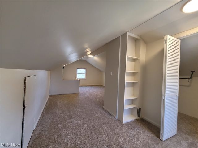 923 Russell Avenue, Akron, OH 44307