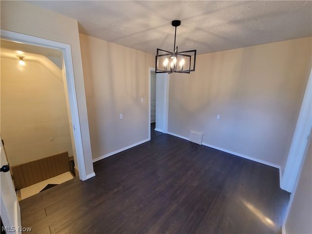 923 Russell Avenue, Akron, OH 44307