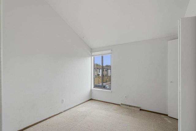 10156 W Kiehnau AVENUE, Milwaukee, WI 53224