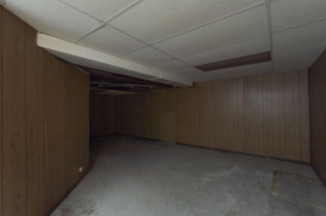 10156 W Kiehnau AVENUE, Milwaukee, WI 53224