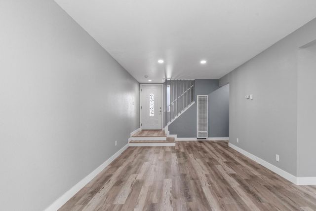 912 Acosta Plaza 11, Salinas, CA 93905