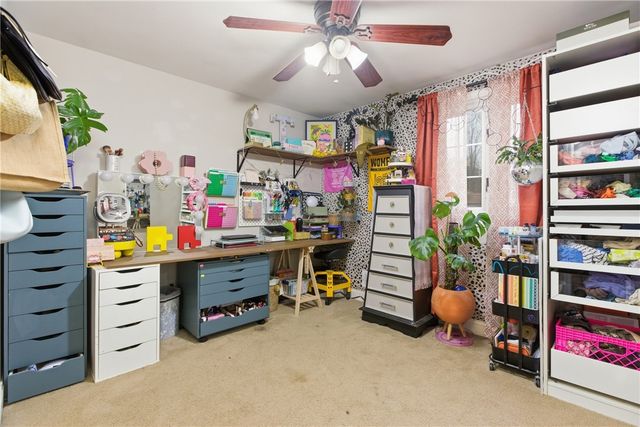 3007 Pitchfork Dr, Kennedy Twp, PA 15136