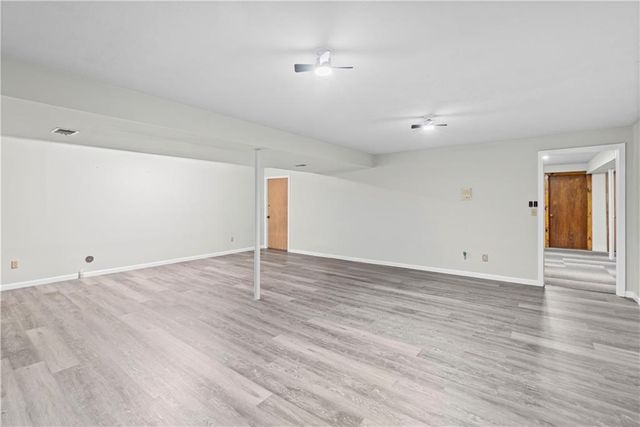 9201 Kansas Avenue, Kansas City, KS 66111