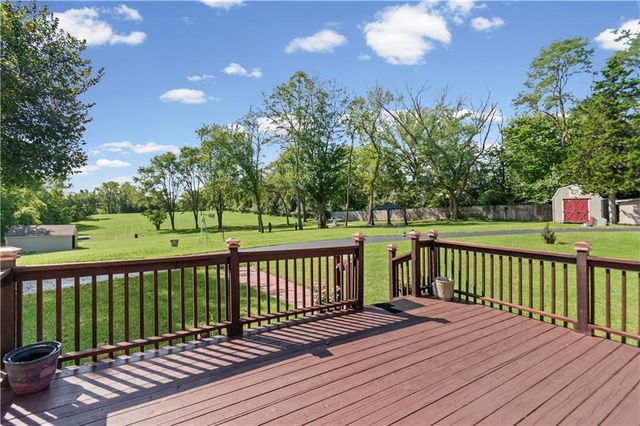 9201 Kansas Avenue, Kansas City, KS 66111